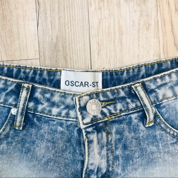 Oscar St boutique denim frayed jean shorts sz small - Picture 2 of 6
